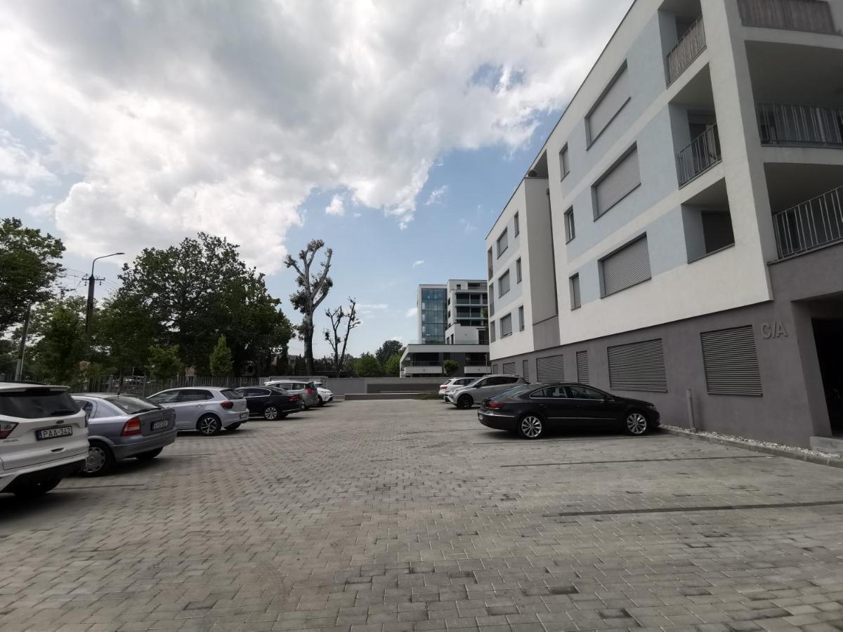Vizpart Honved Apartman Balatonlelle Exteriör bild